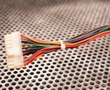 OPASKA PLASTIKOWA ZACISKOWA KABLOWA 200x2,5 mm 100 SZT. CZARNA VOREL 73894