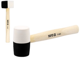MŁOTEK GUMOWY Z DREWNIANYM TRZONKIEM 300mm 370g YATO YT-4602